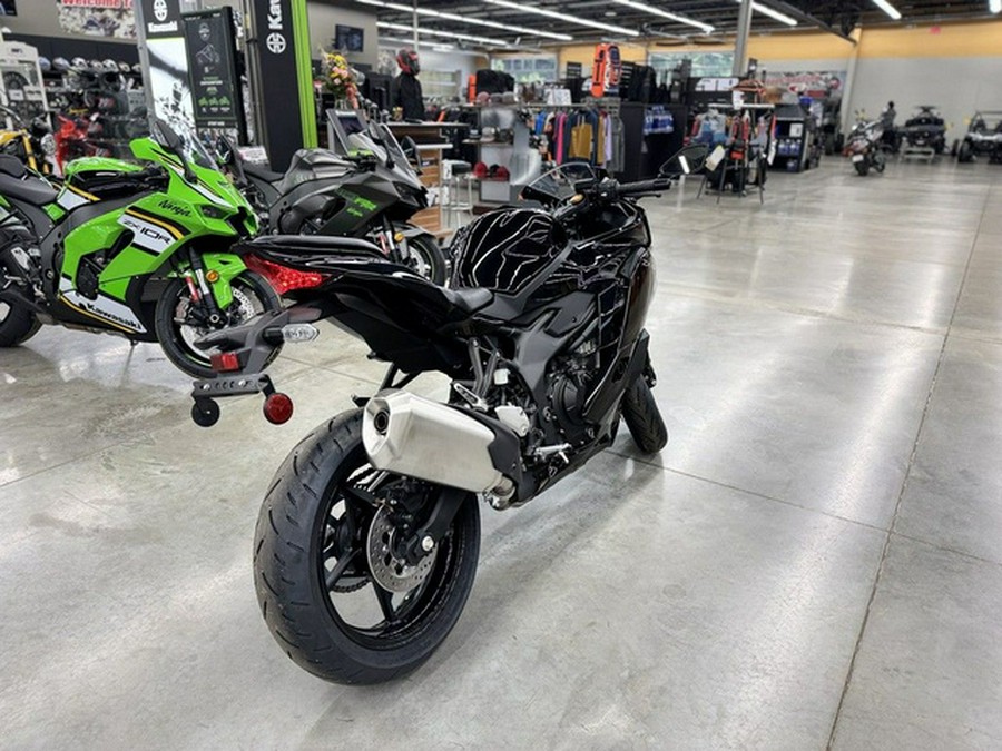 2025 Kawasaki Ninja ZX-4R ABS