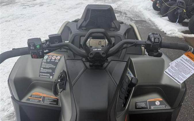 2026 Can-Am® Outlander X mr 1000R Loft Green Satin