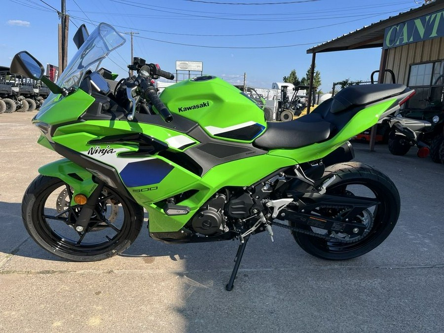 2026 Kawasaki Ninja® 500 SE ABS