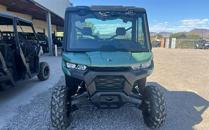 2026 Can-Am Defender DPS Cab HD10