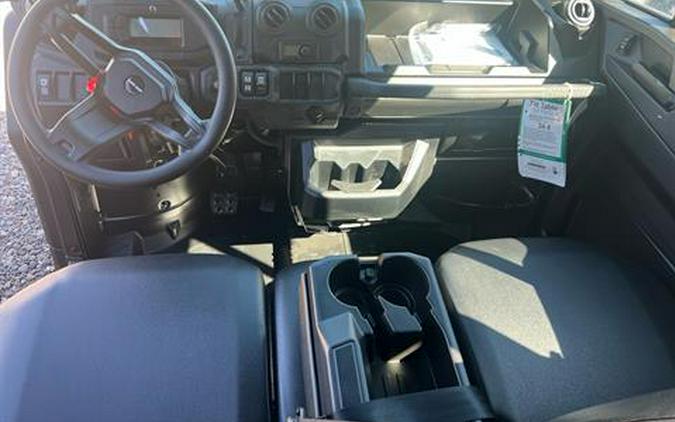 2026 Can-Am Defender DPS Cab HD10