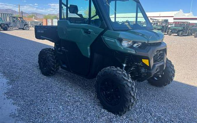 2026 Can-Am Defender DPS Cab HD10