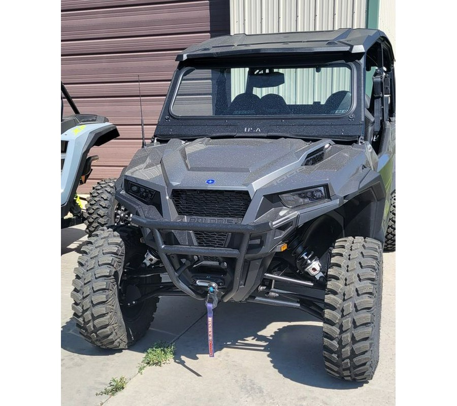 2025 Polaris® General XP 4 1000 Premium