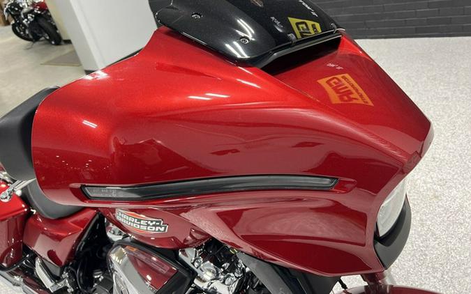 2025 Harley-Davidson FLHX - Street Glide