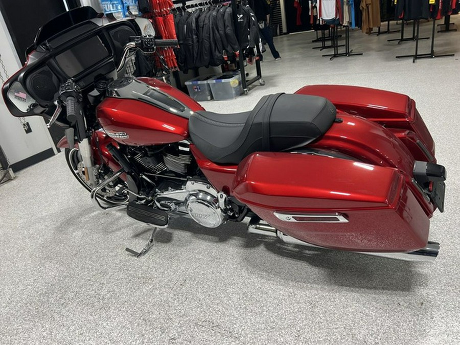 2025 Harley-Davidson FLHX - Street Glide