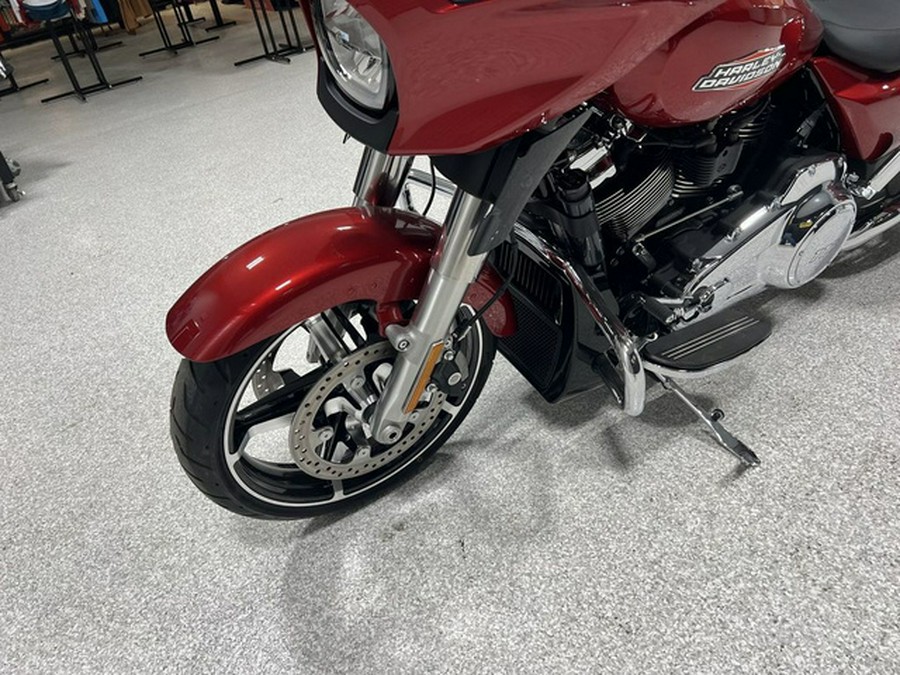 2025 Harley-Davidson FLHX - Street Glide
