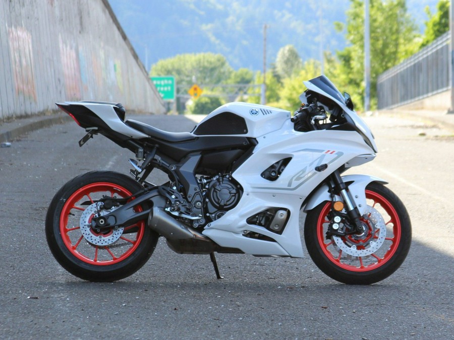 2023 Yamaha YZF R7