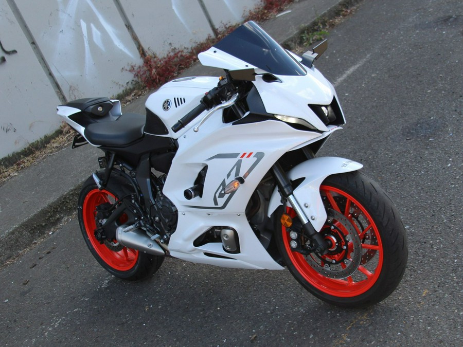 2023 Yamaha YZF R7