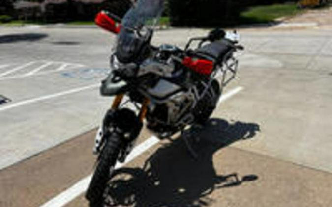 2023 Triumph Tiger 900 Rally Pro Matte Khaki Green