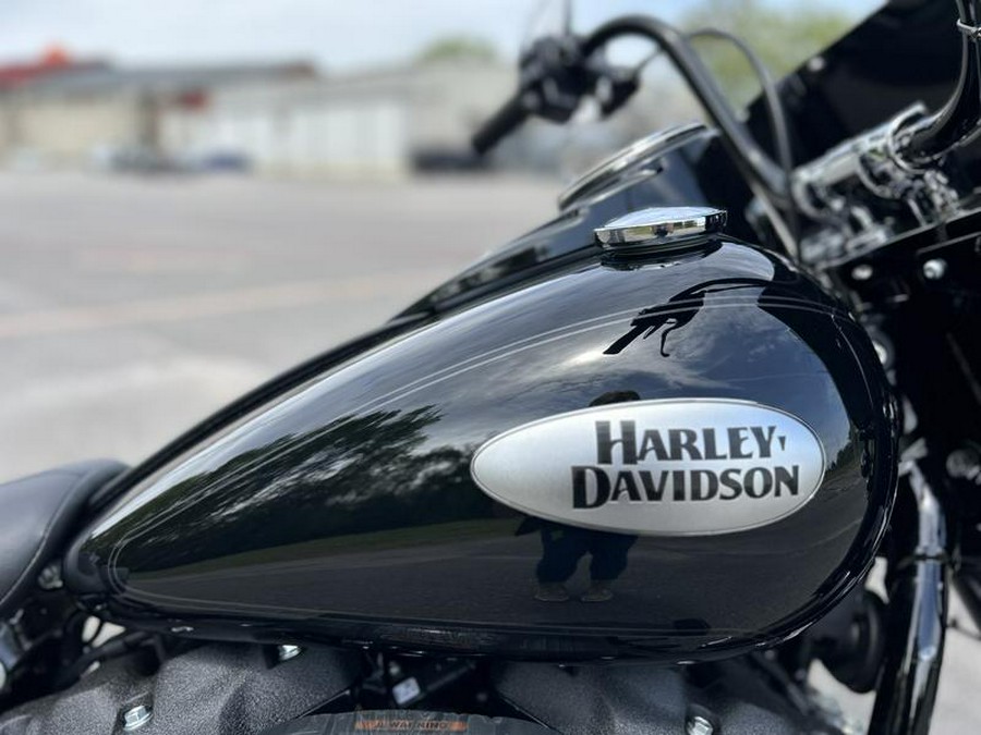 2024 Harley-Davidson® FLHCS - Heritage Classic