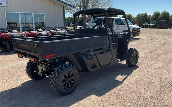 2024 Can-Am Defender Pro XT