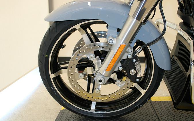 2026 Harley-Davidson Street Glide Grand American Touring FLHX