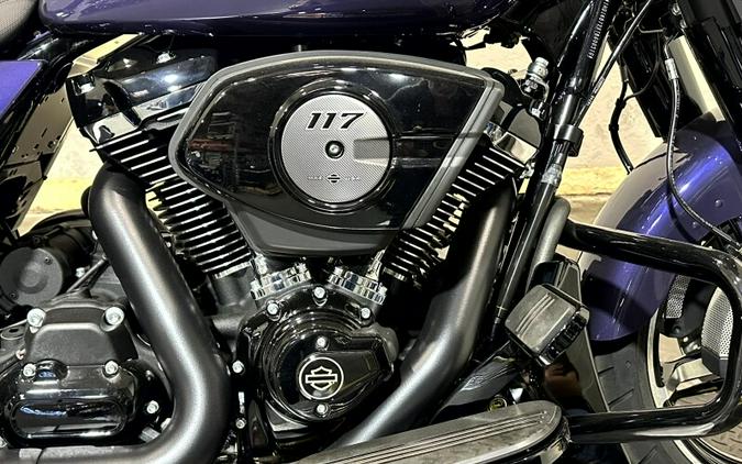 Harley-Davidson® Street Glide® 2026 Purple Abyss Black Trim