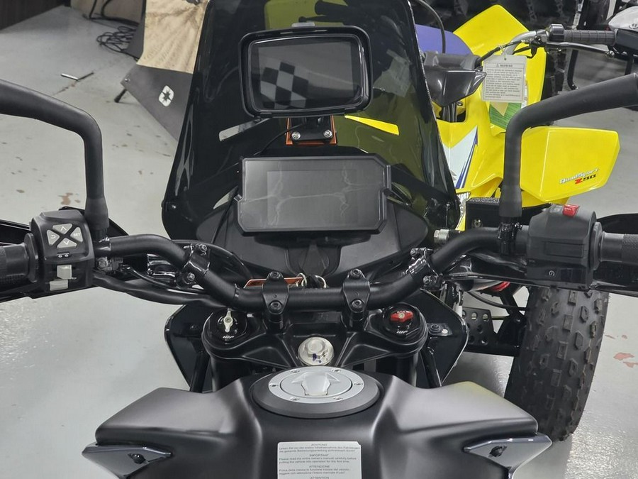 2022 KTM Adventure 390