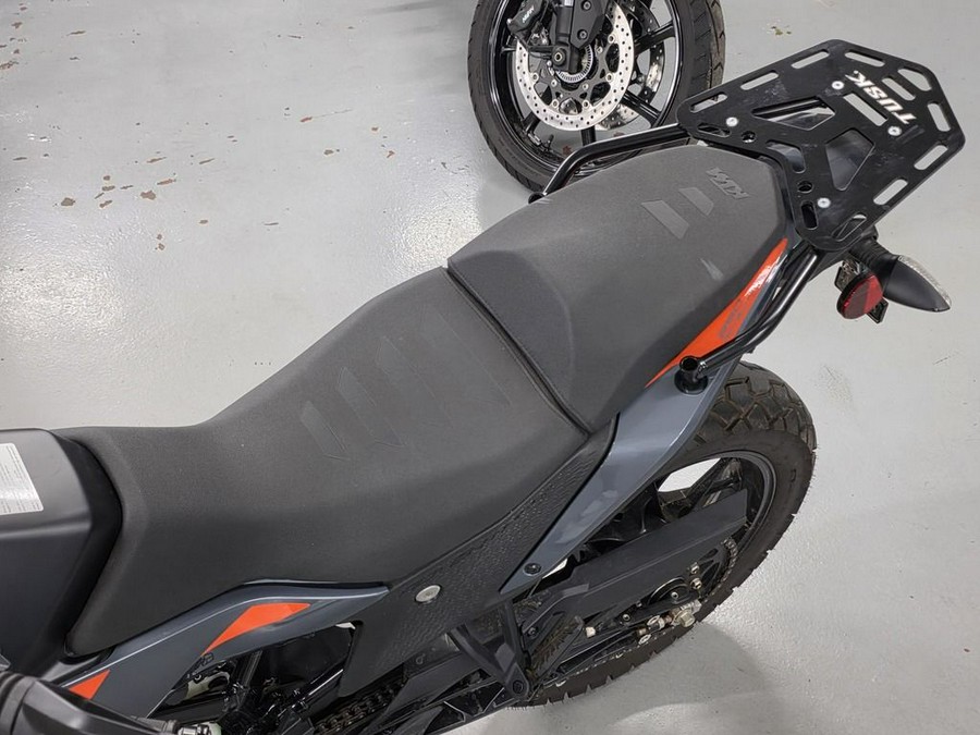 2022 KTM Adventure 390