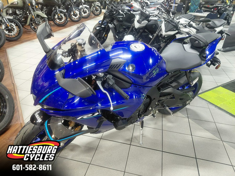 2026 Yamaha YZF-R1
