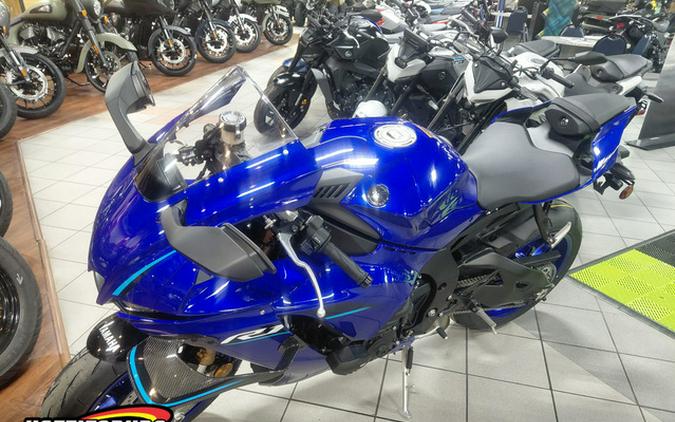 2026 Yamaha YZF-R1