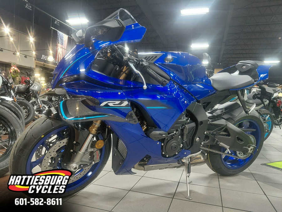 2026 Yamaha YZF-R1