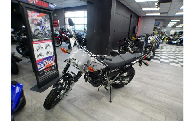 2026 TW200 - Yamaha