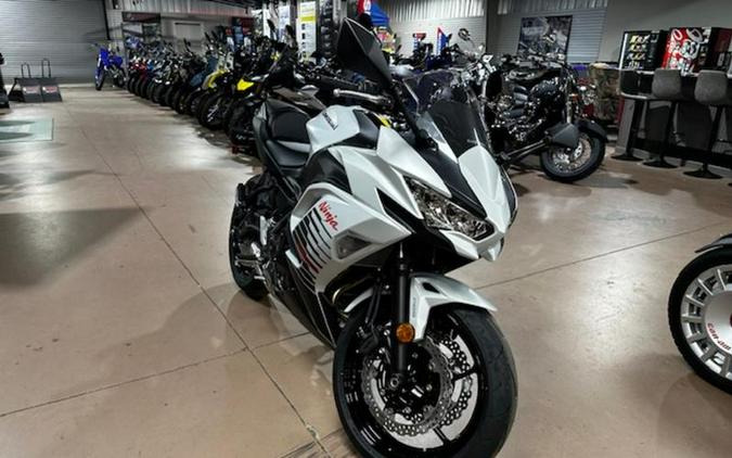 2026 Kawasaki Ninja® 650 ABS