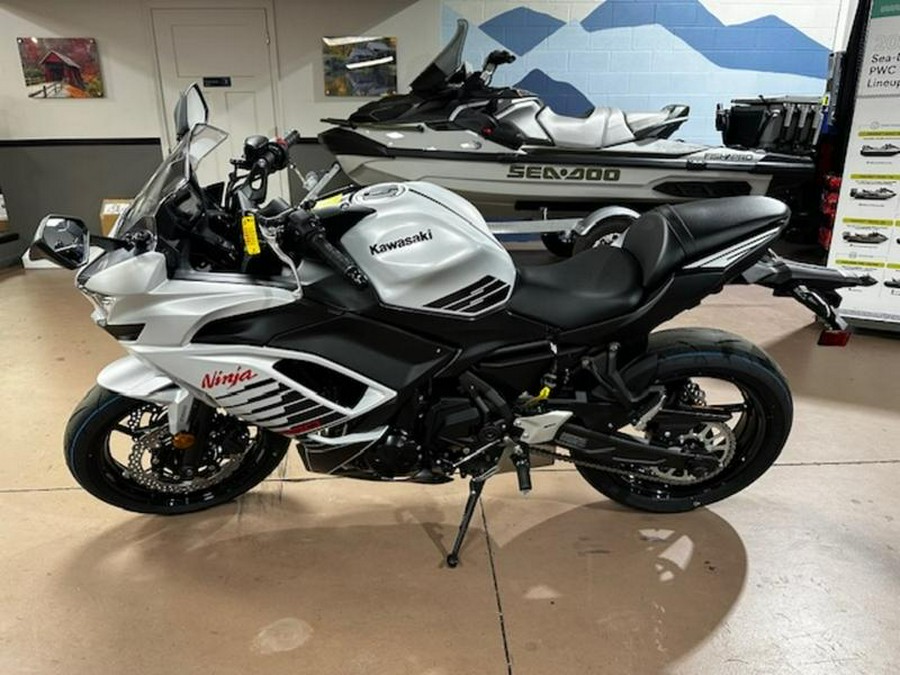2026 Kawasaki Ninja® 650 ABS