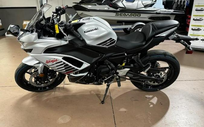 2026 Kawasaki Ninja® 650 ABS