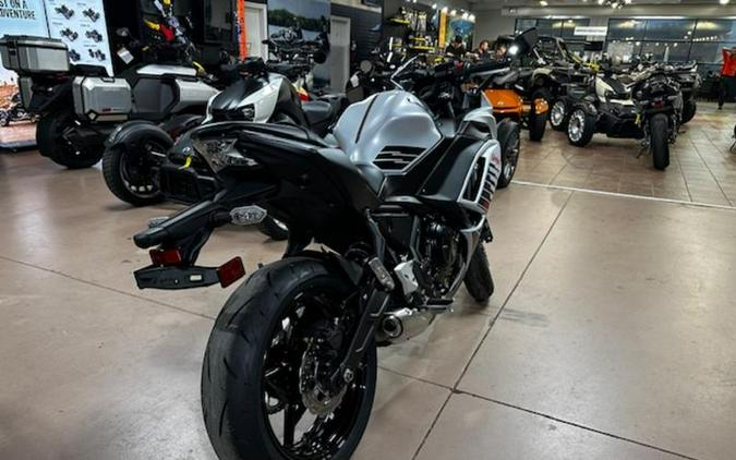 2026 Kawasaki Ninja® 650 ABS
