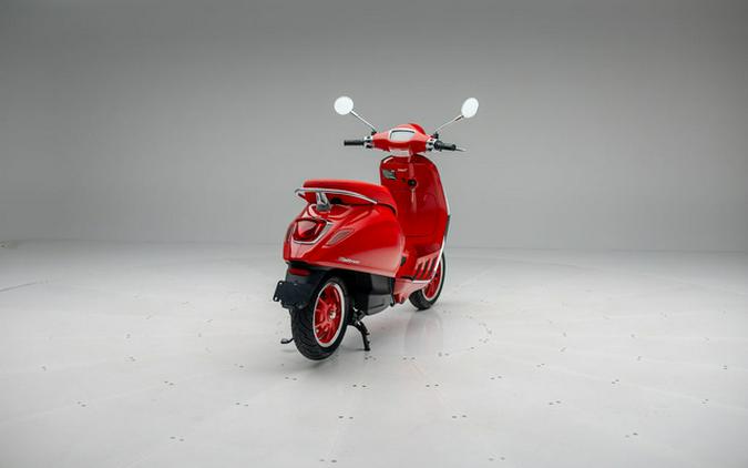 2023 Vespa Elettrica Red 70 KM/H