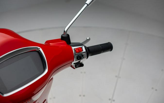 2023 Vespa Elettrica Red 70 KM/H