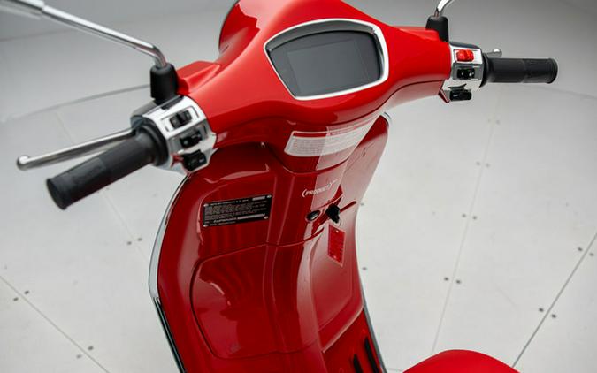 2023 Vespa Elettrica Red 70 KM/H