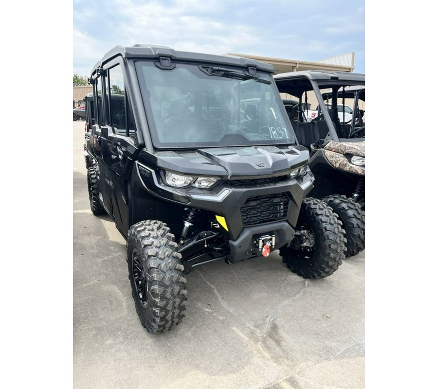 2025 Can-Am™ Defender MAX Limited HD10