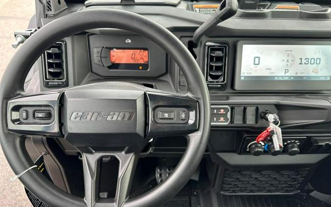 2026 Can-Am® SSV DEF XTCAB 65 HD11 BK HB 26 XT CAB HD11