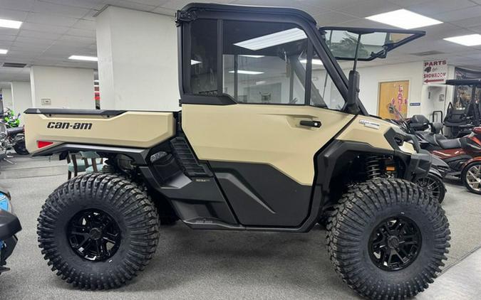 2026 Can-Am Defender Limited HD11 Desert Tan & Carbon Black