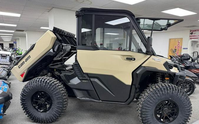 2026 Can-Am Defender Limited HD11 Desert Tan & Carbon Black