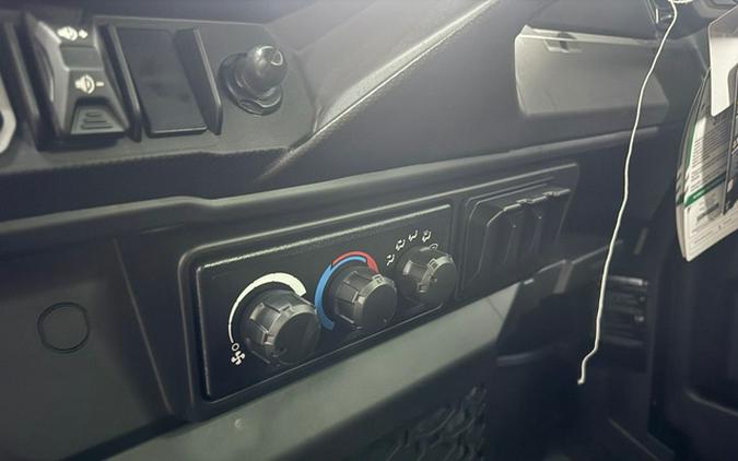 2026 Can-Am Defender Limited HD11 Desert Tan & Carbon Black