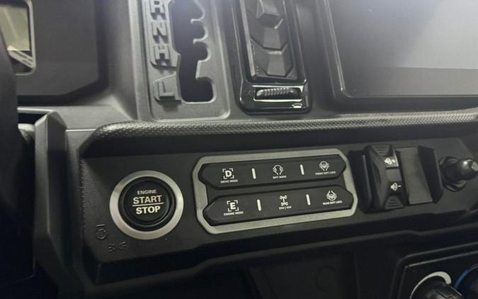 2026 Can-Am Defender Limited HD11 Desert Tan & Carbon Black