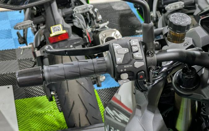 2026 Kawasaki Z H2 SE ABS