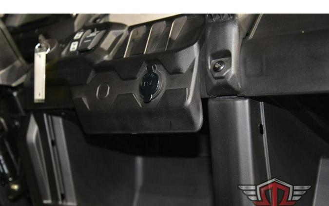 2025 Can-Am Defender DPS HD9 Stealth Black