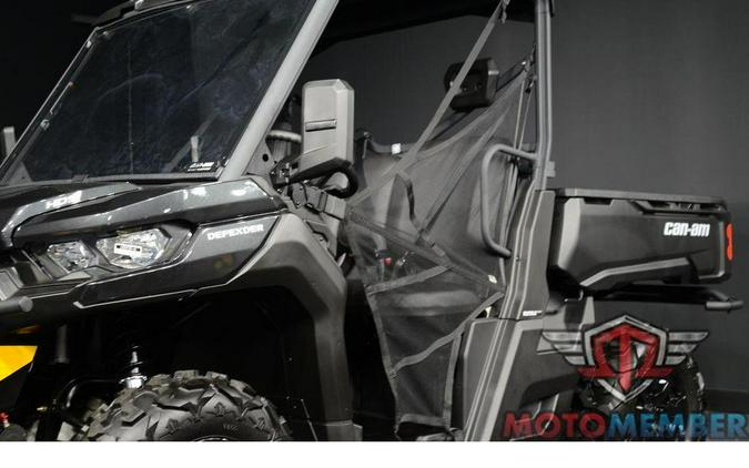 2025 Can-Am Defender DPS HD9 Stealth Black