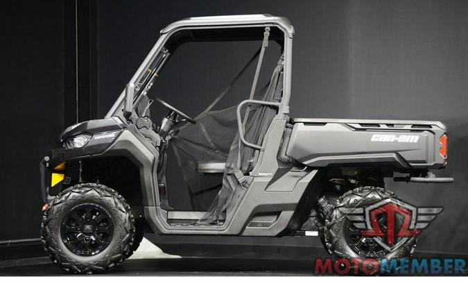 2025 Can-Am Defender DPS HD9 Stealth Black