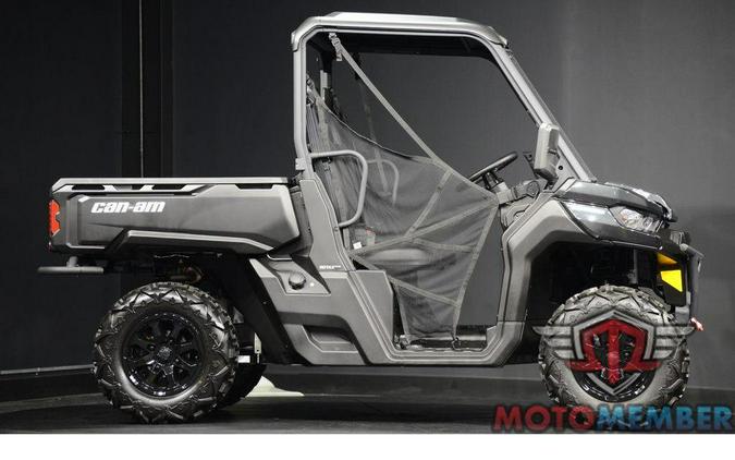 2025 Can-Am Defender DPS HD9 Stealth Black