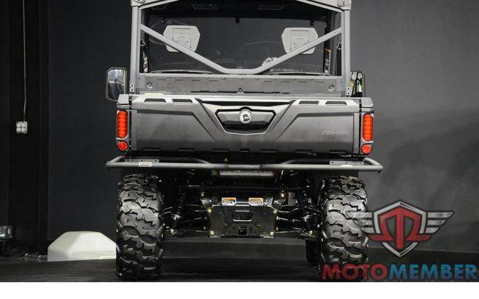 2025 Can-Am Defender DPS HD9 Stealth Black