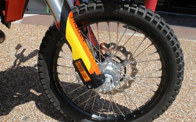 2026 KTM Enduro 690 R