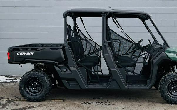 2023 Can-Am® Defender MAX HD7