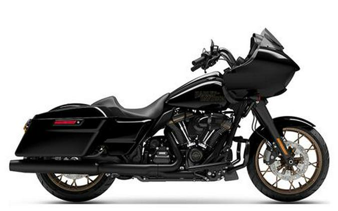 2023 Harley-Davidson Road Glide Special Review [120th Edition]