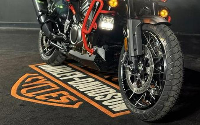 2024 Harley-Davidson® RA1250SE - CVO™ Pan America®