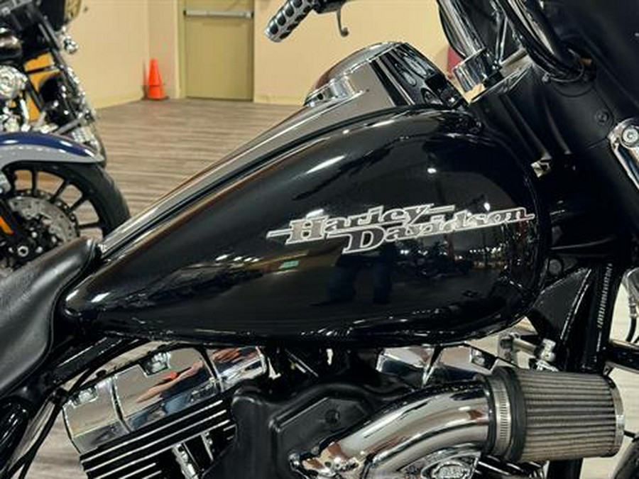 2013 Harley-Davidson Street Glide®