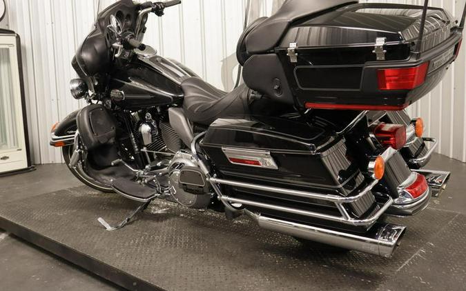 2009 Harley-Davidson® FLHTCU - Ultra Classic® Electra Glide®