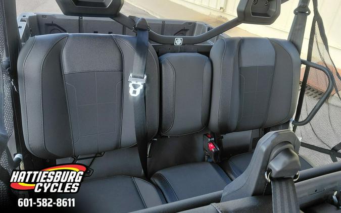 2026 Can-Am Defender MAX XT HD11 With 10.25 In.Display