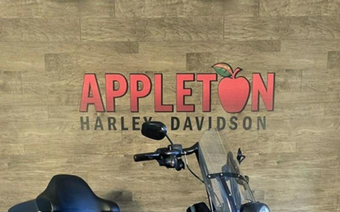 2017 Harley-Davidson Touring FLHRXS - Road King Special